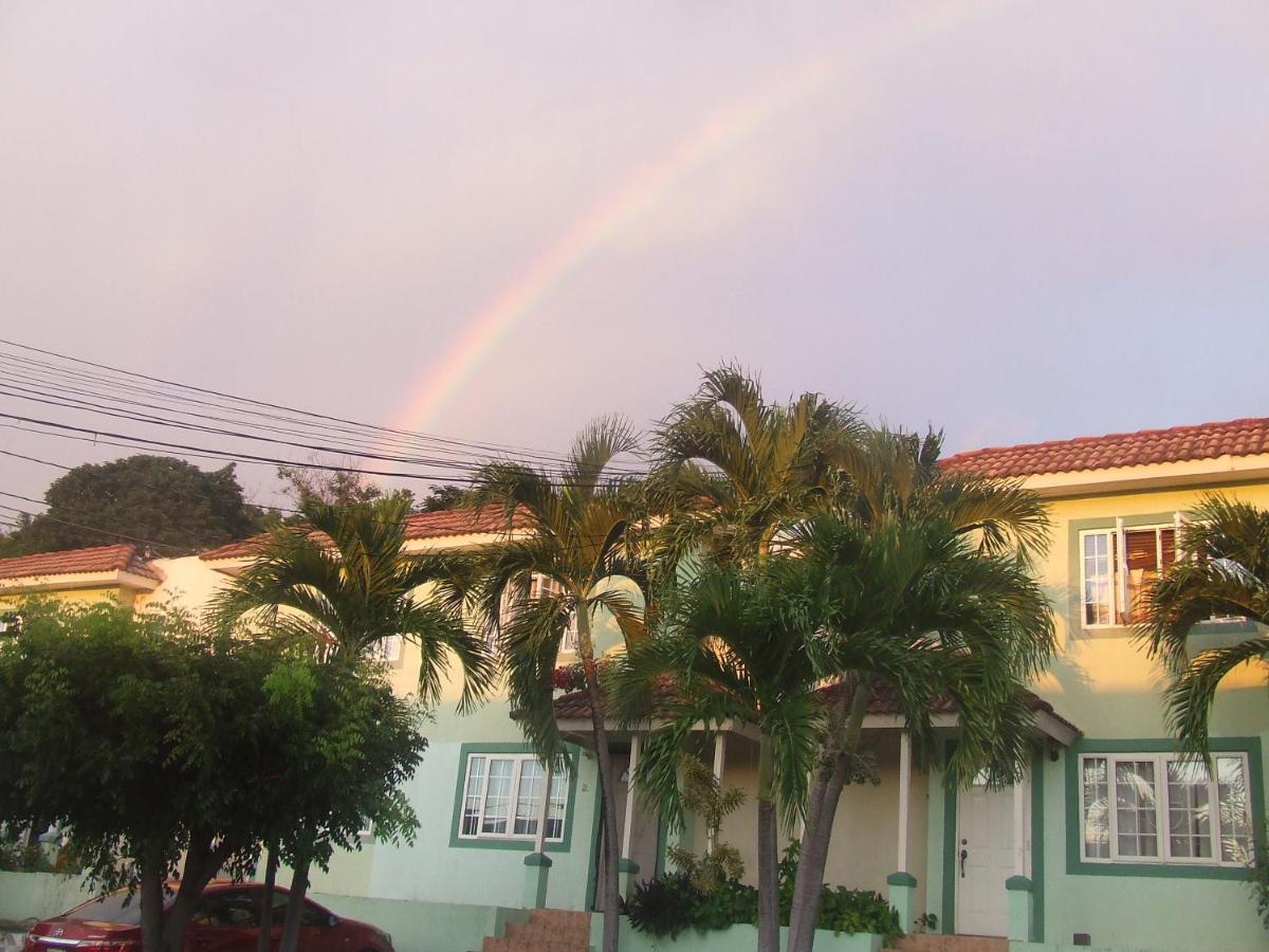 Vila Bella Vista Kingston Exteriér fotografie